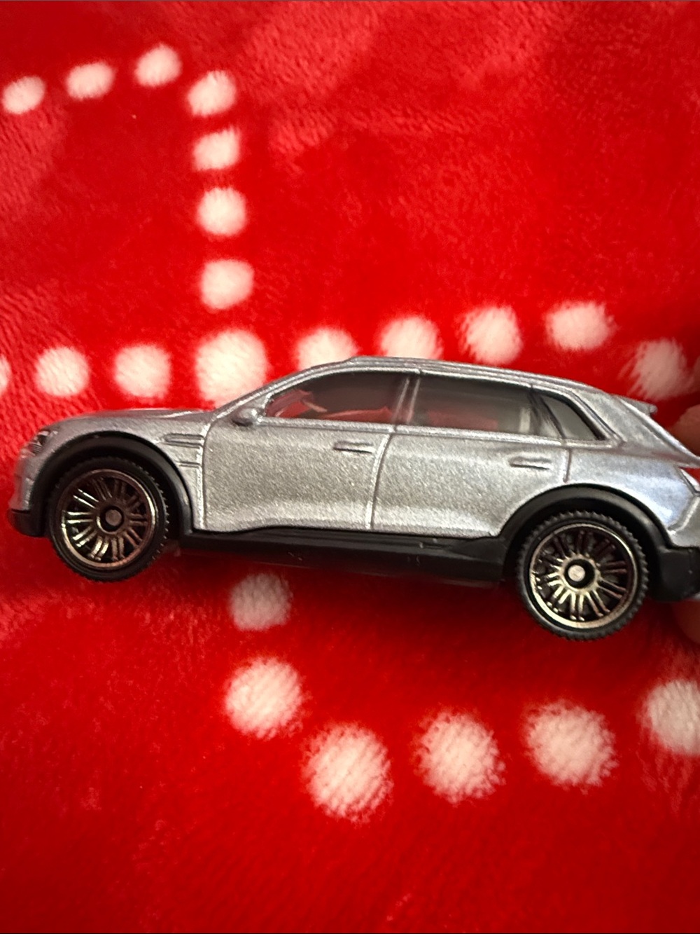 Matchbox Audi E-Tron (2022) Mattel Silver Toy
